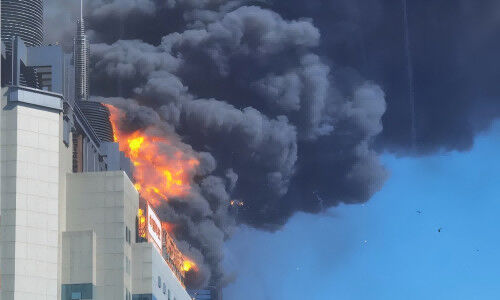 Laatste bedrijfsnieuws over [Black Tech Attack] Hoogbouw Brandweer Drone
