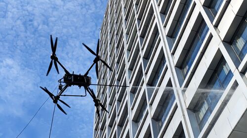 Laatste bedrijfsnieuws over Hoe kunnen drones "legaal 150 meter bereiken" onder de nieuwe regelgeving? —— Nalevingsanalyse van Mayowei FC30 superhoge reinigingsoplossing